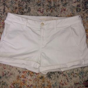 American eagle white cargo style shorts